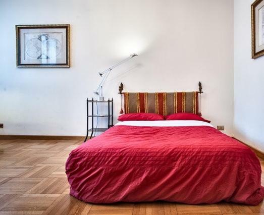 Piazza Duomo Apartment Милано Екстериор снимка